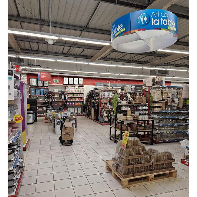 Présentation Magasin Bazarland Saint-Mitre-les-Remparts
