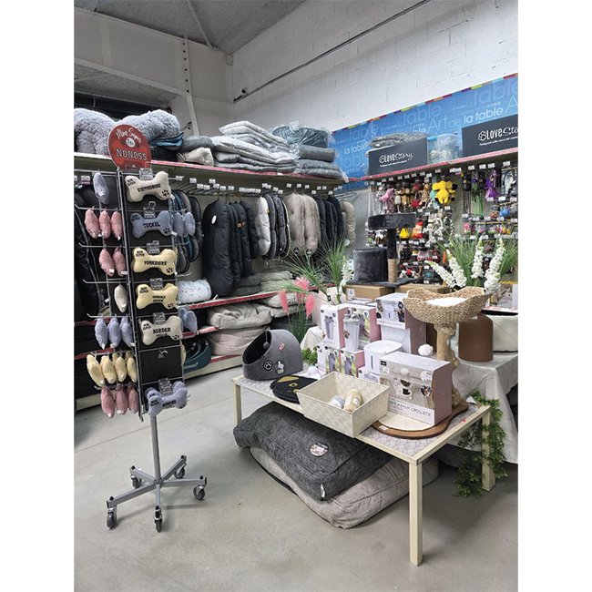 Présentation Magasin Bazarland Nyons