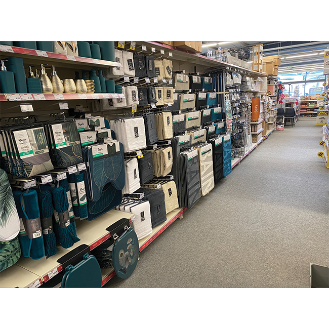 Présentation Magasin Bazarland Gray