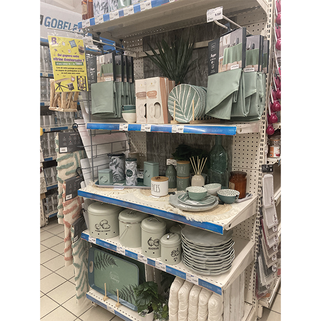 Présentation Magasin Bazarland Les Vans